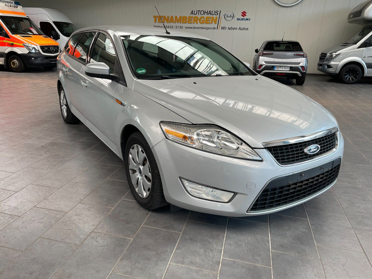 Ford Mondeo Turnier Trend / AHK / 8-fach Bereift - Voiture: photos 1 Ford Mondeo Turnier Trend / AHK / 8-fach Bereift - Voiture: photos 1