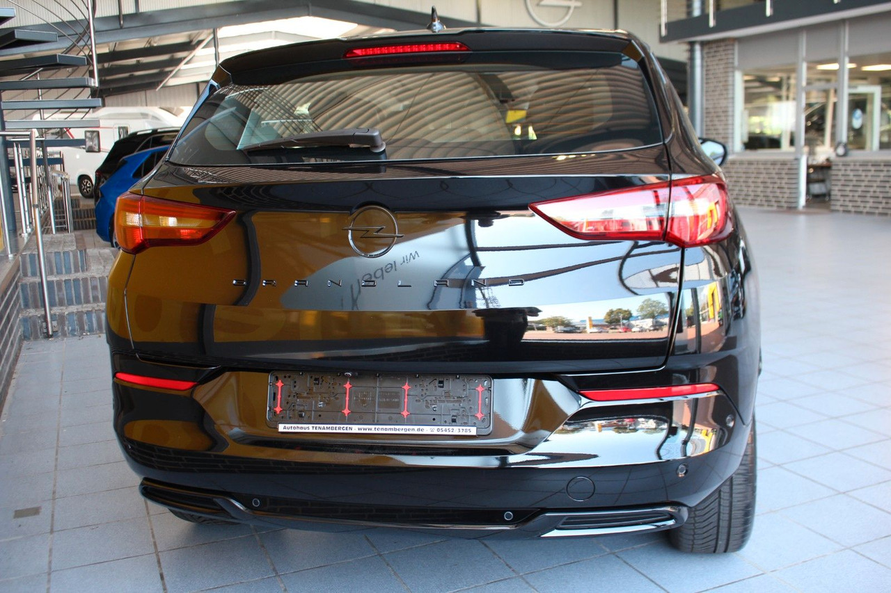 Opel Grandland 1.2 Turbo GS Line LED Kamera Sitzheiz. - SUV: photos 4 Opel Grandland 1.2 Turbo GS Line LED Kamera Sitzheiz. - SUV: photos 4