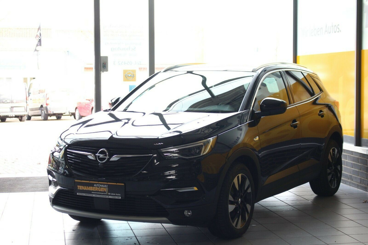 Opel Grandland X Ultimate Leder 360°Kamera DAB - SUV: photos 4 Opel Grandland X Ultimate Leder 360°Kamera DAB - SUV: photos 4