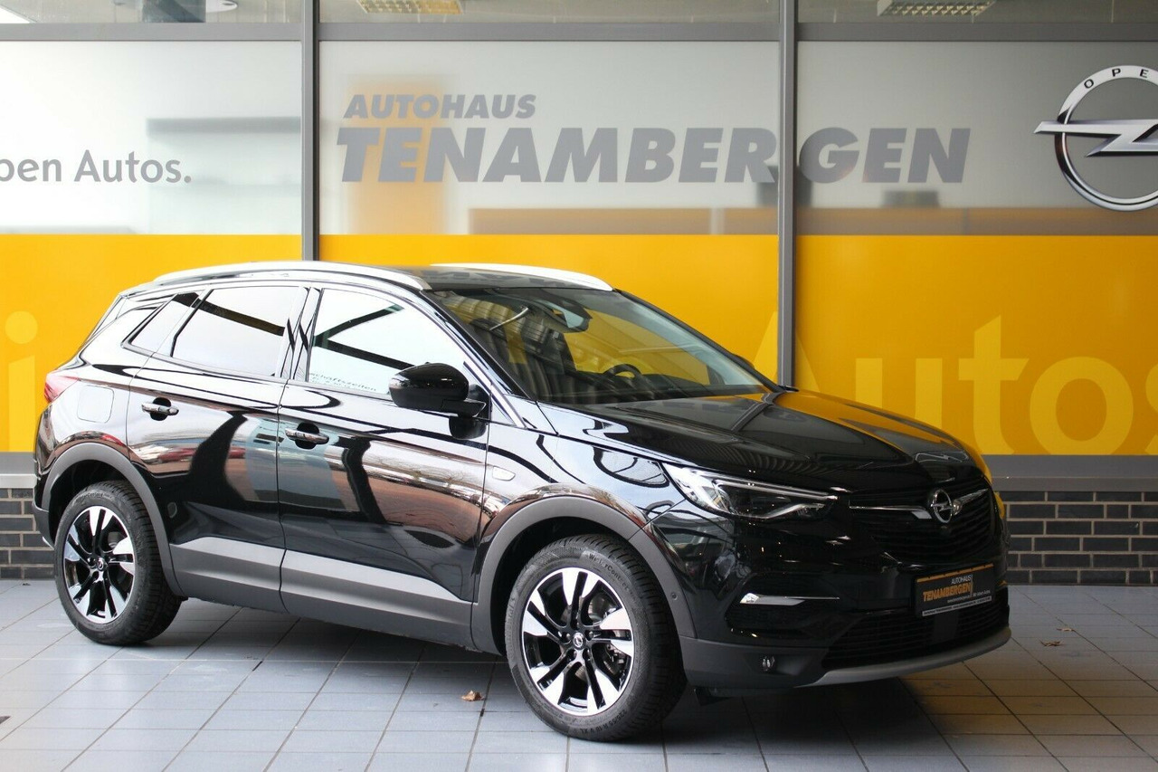 Opel Grandland X Ultimate Leder 360°Kamera DAB - SUV: photos 1 Opel Grandland X Ultimate Leder 360°Kamera DAB - SUV: photos 1