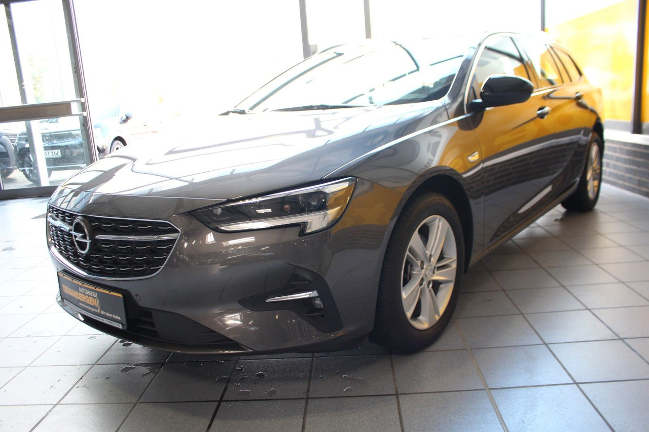 Opel Insignia B Sports Tourer Elegance Massage AHK AC - Voiture break: photos 5 Opel Insignia B Sports Tourer Elegance Massage AHK AC - Voiture break: photos 5