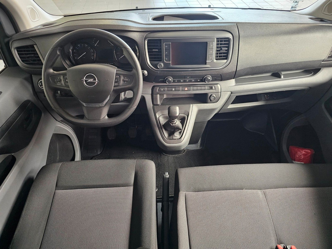 Fourgonnette, Utilitaire double cabine Opel Vivaro Kasten FlexSpace L DoKa Navi CarPlay DAB: photos 9