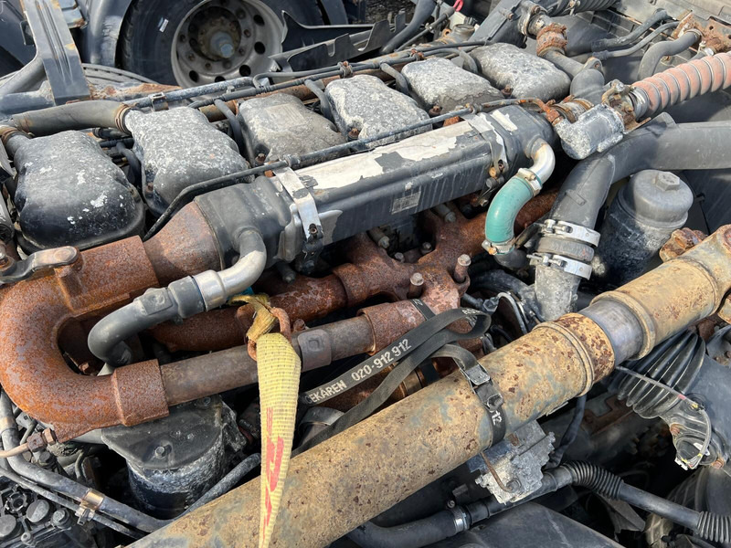 Scania DC1310 - Moteur: photos 1 Scania DC1310 - Moteur: photos 1