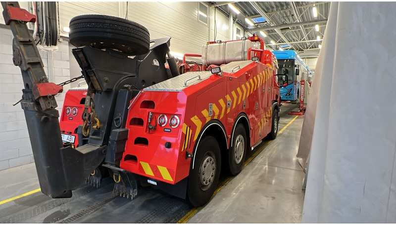 Scania P114 - Remorqueuse: photos 4 Scania P114 - Remorqueuse: photos 4