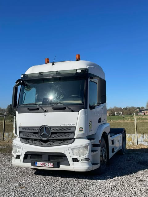 Mercedes-beenz actros - Tracteur routier: photos 1 Mercedes-beenz actros - Tracteur routier: photos 1