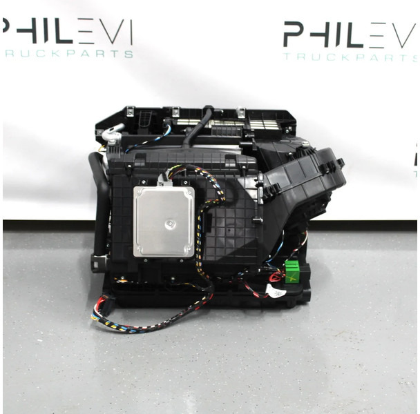 DAF CF Kachelhuis 2302626 Nieuw - Pulseur d'air habitacle pour Camion: photos 2 DAF CF Kachelhuis 2302626 Nieuw - Pulseur d'air habitacle pour Camion: photos 2