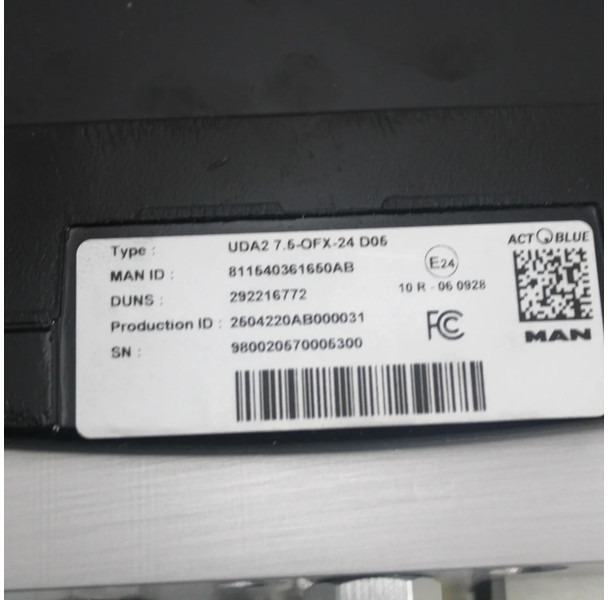 MAN TGX/TGS Ad Blue Pomp 81.15403-6165 Nieuw! - Système de carburant pour Camion: photos 3 MAN TGX/TGS Ad Blue Pomp 81.15403-6165 Nieuw! - Système de carburant pour Camion: photos 3