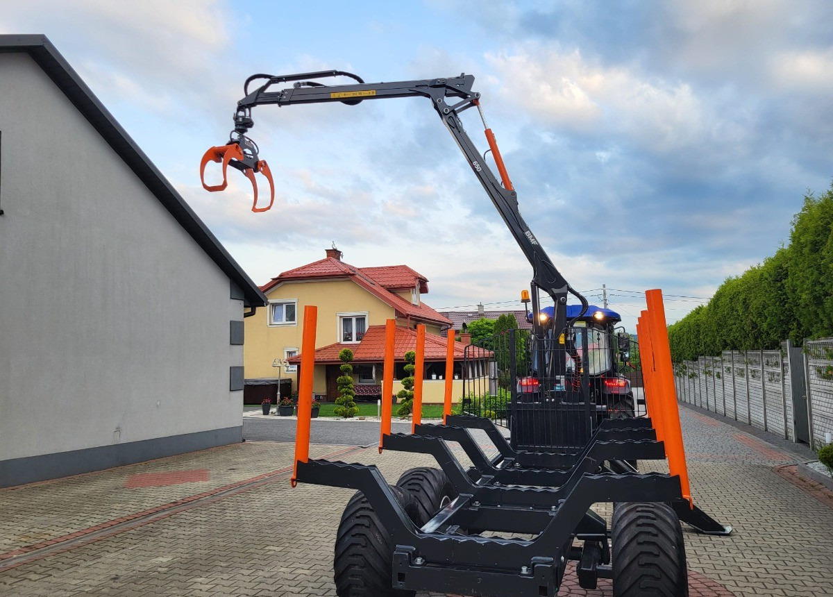 LOVOL Zestaw Traktor LOVOL M755 Przyczepa do drewna BMF 8TPro Stan Nowy Fabryczny - Abatteuse: photos 4 LOVOL Zestaw Traktor LOVOL M755 Przyczepa do drewna BMF 8TPro Stan Nowy Fabryczny - Abatteuse: photos 4