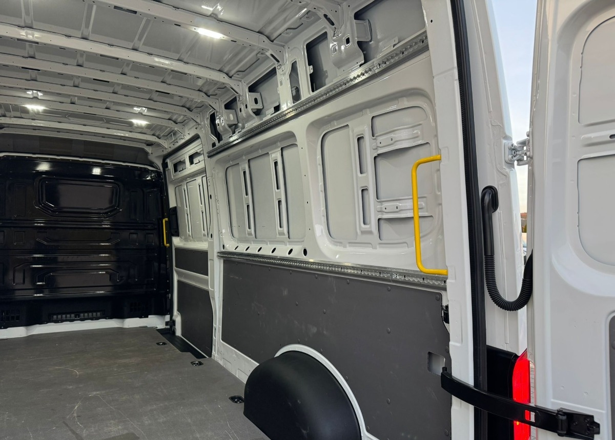 Fourgon utilitaire Volkswagen Crafter Maxi Z Niemiec Stan jak Nowy Vw -Automatik-MaXi po Serwisie: photos 16 Fourgon utilitaire Volkswagen Crafter Maxi Z Niemiec Stan jak Nowy Vw -Automatik-MaXi po Serwisie: photos 16