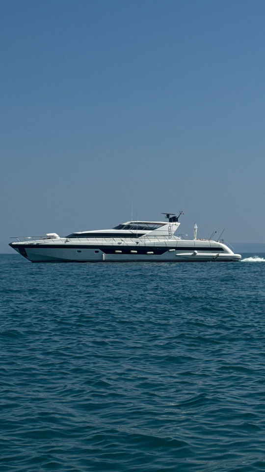 Mangusta 107 Sport 107 Sport (Overmarine) - Autre matériel: photos 2 Mangusta 107 Sport 107 Sport (Overmarine) - Autre matériel: photos 2