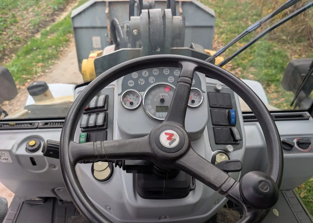 Chargeuse sur pneus Kramer Allrad 580: photos 14 Chargeuse sur pneus Kramer Allrad 580: photos 14