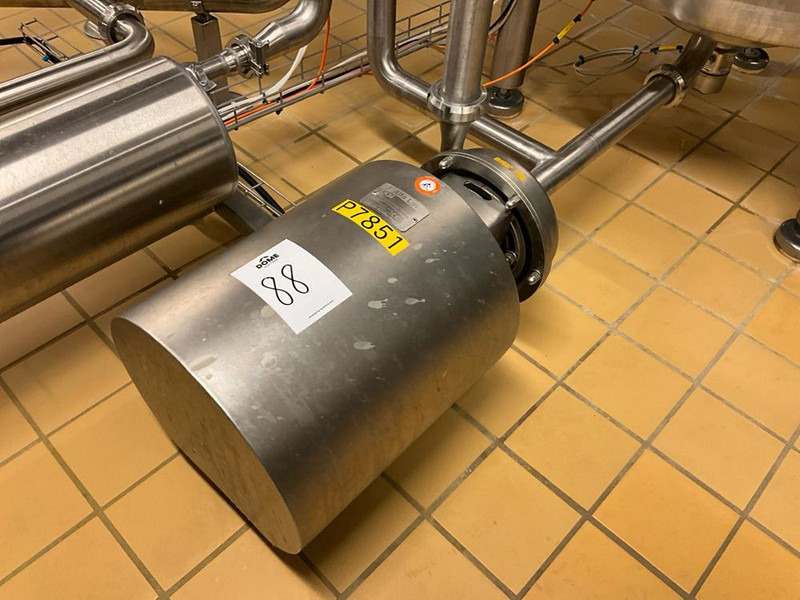 Alfa Romeo Laval - Compresseur d'air: photos 2 Alfa Romeo Laval - Compresseur d'air: photos 2