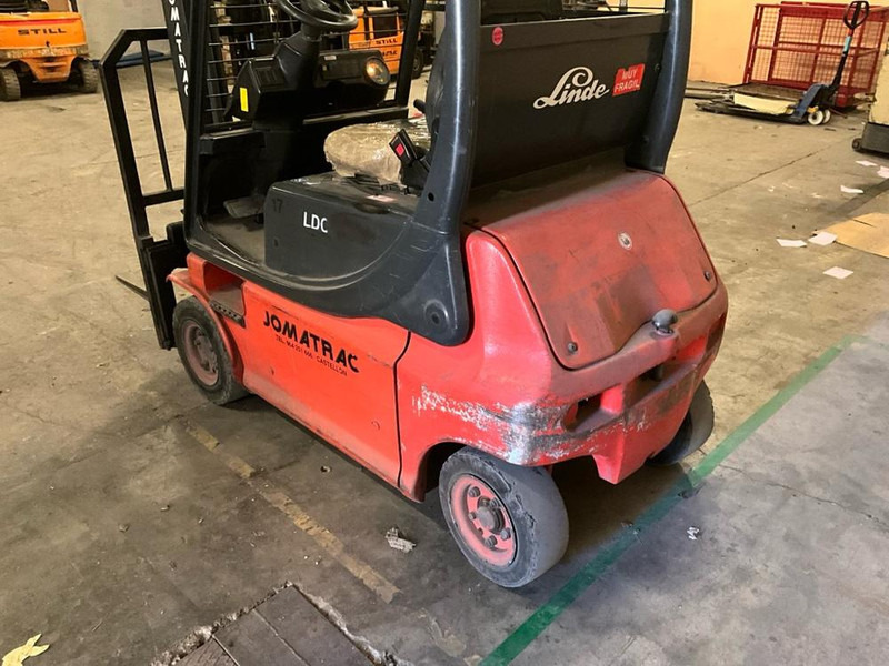 Linde E16P - Chariot élévateur: photos 4 Linde E16P - Chariot élévateur: photos 4