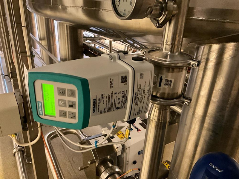 SIMENS Sitrans F M Mag Mag 6000 - Machine agroalimentaire: photos 1 SIMENS Sitrans F M Mag Mag 6000 - Machine agroalimentaire: photos 1