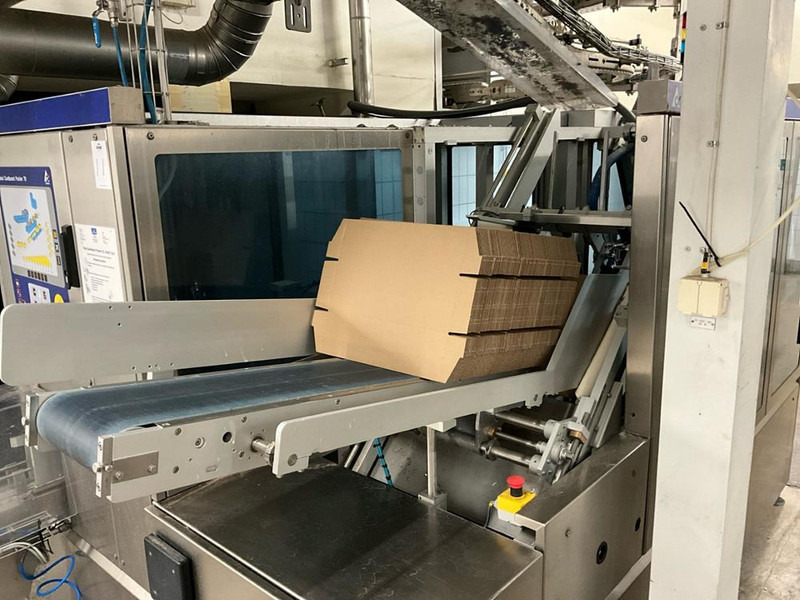 Tetra Pak Cardboard Packer - Machine d'emballage et de conditionnement: photos 5 Tetra Pak Cardboard Packer - Machine d'emballage et de conditionnement: photos 5