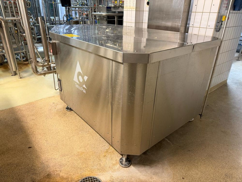 Tetra Pak TAM25/200 BAR - Machine agroalimentaire: photos 2 Tetra Pak TAM25/200 BAR - Machine agroalimentaire: photos 2