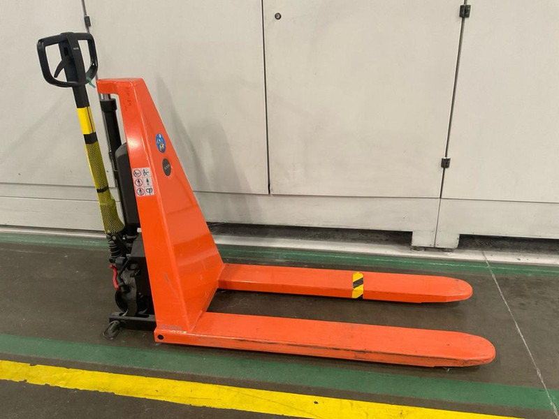 Chariot élévateur Toyota HHL 100: photos 1