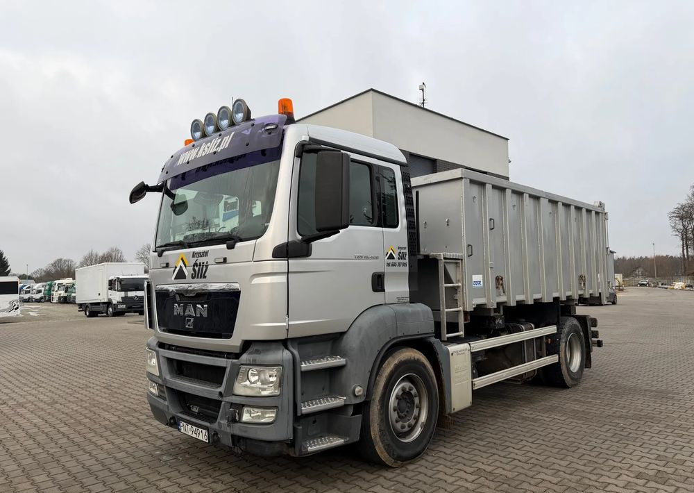 MAN TGS 18.400/ 6x2/WYWROTKA/PŁUG - Camion benne: photos 2 MAN TGS 18.400/ 6x2/WYWROTKA/PŁUG - Camion benne: photos 2