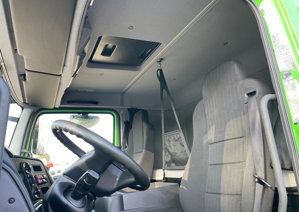 Camion à rideaux coulissants Mercedes-Benz ATEGO 1624/ KABINA SYPIALNA!: photos 13