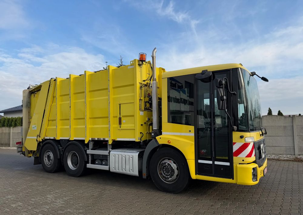 Mercedes-Benz ECONIC 2630, EURO6/ ŚMECIARKA/ ZOELLER/ DELTA - Benne à ordures ménagères: photos 3 Mercedes-Benz ECONIC 2630, EURO6/ ŚMECIARKA/ ZOELLER/ DELTA - Benne à ordures ménagères: photos 3