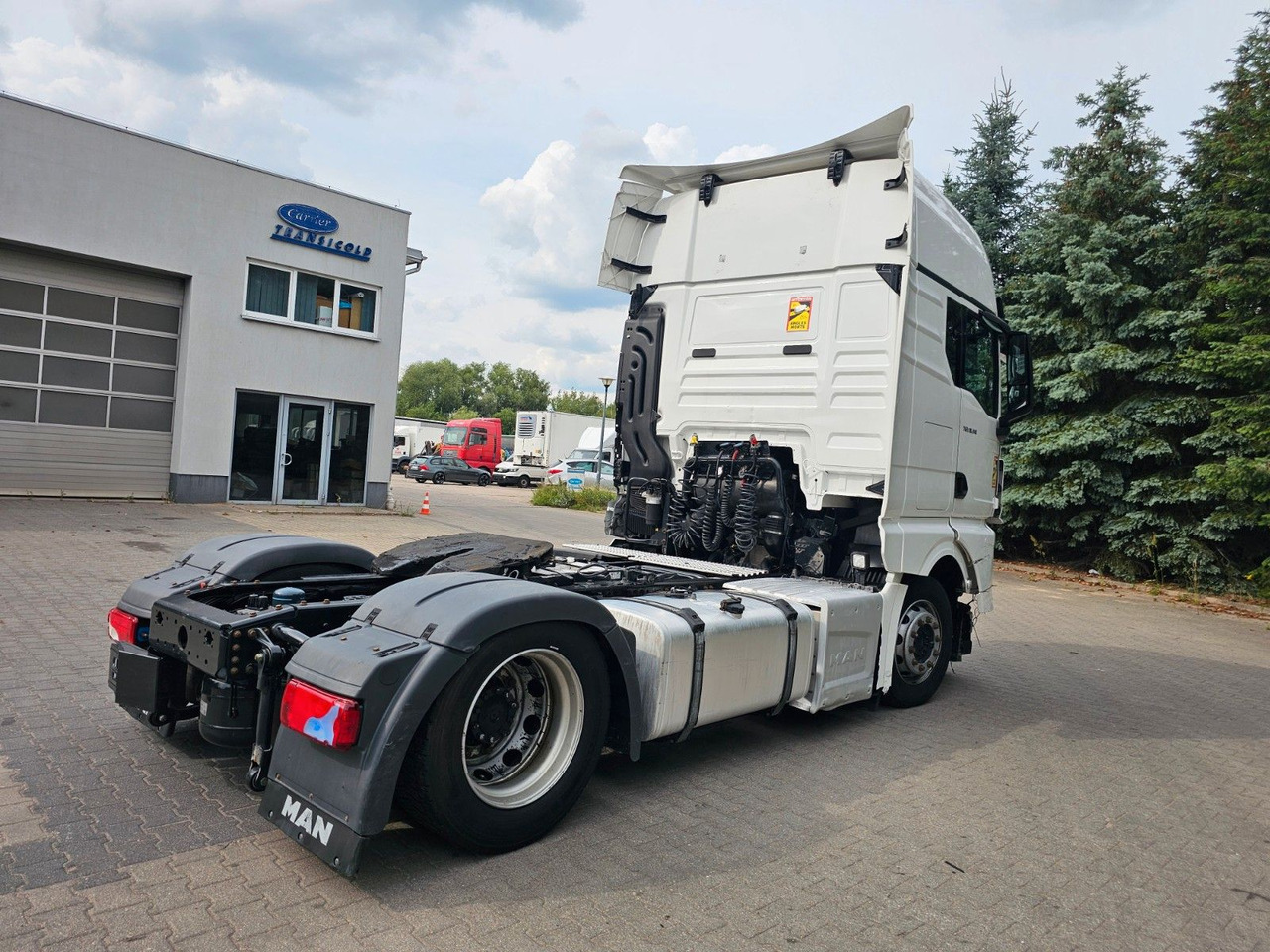 MAN TGX 18.510 XXL INTARDER - Motor , Rahmen 100% OK - Tracteur routier: photos 4 MAN TGX 18.510 XXL INTARDER - Motor , Rahmen 100% OK - Tracteur routier: photos 4