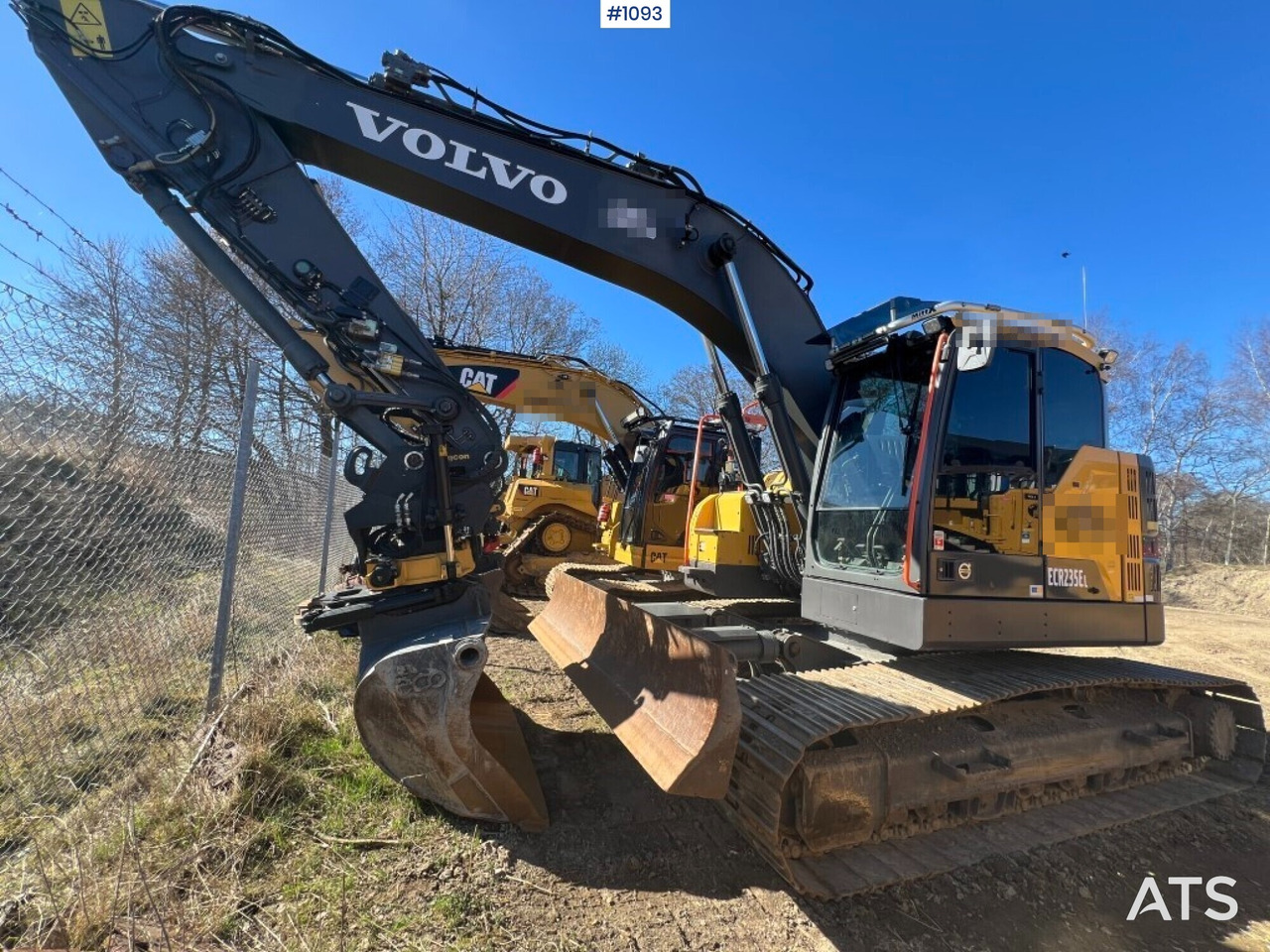 Volvo ECR 235 EL - Tractopelle: photos 1 Volvo ECR 235 EL - Tractopelle: photos 1