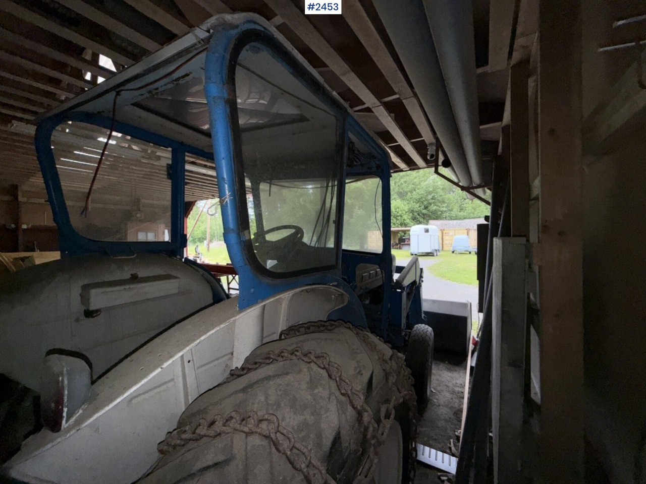 Ford Super Major 5000 with front loader Rep. object - Tracteur agricole: photos 5 Ford Super Major 5000 with front loader Rep. object - Tracteur agricole: photos 5