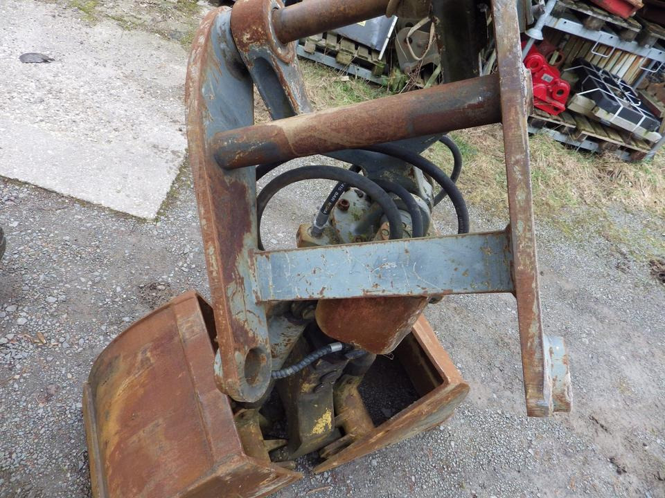Liebherr GM8 GM10 Greifer 600 mm SB mit SW48 Adapter - Benne preneuse pour Engins de chantier: photos 4 Liebherr GM8 GM10 Greifer 600 mm SB mit SW48 Adapter - Benne preneuse pour Engins de chantier: photos 4