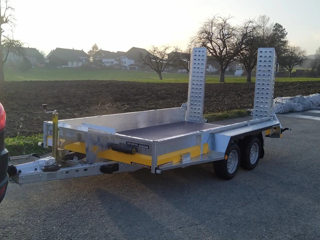 BRIAN JAMES TRAILERS GeneralPlant - Remorque voiture: photos 1 BRIAN JAMES TRAILERS GeneralPlant - Remorque voiture: photos 1