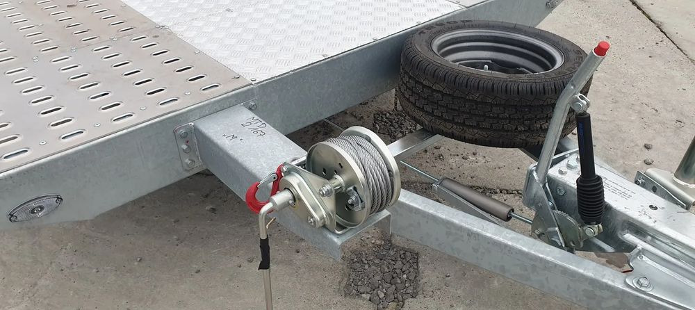 Niewiadów Indiana 8,5 x 2,1 Blacha - Remorque porte-voitures: photos 3 Niewiadów Indiana 8,5 x 2,1 Blacha - Remorque porte-voitures: photos 3