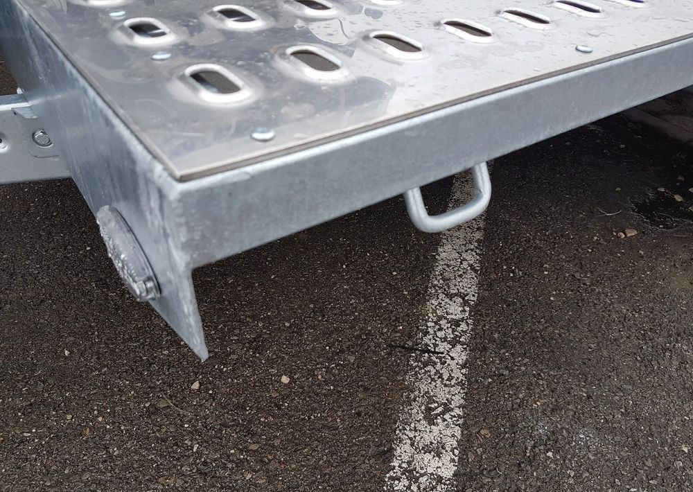 Niewiadów NM MARS 4,5x2,1m 2.7T R14C z sklejka - Remorque porte-voitures: photos 4 Niewiadów NM MARS 4,5x2,1m 2.7T R14C z sklejka - Remorque porte-voitures: photos 4