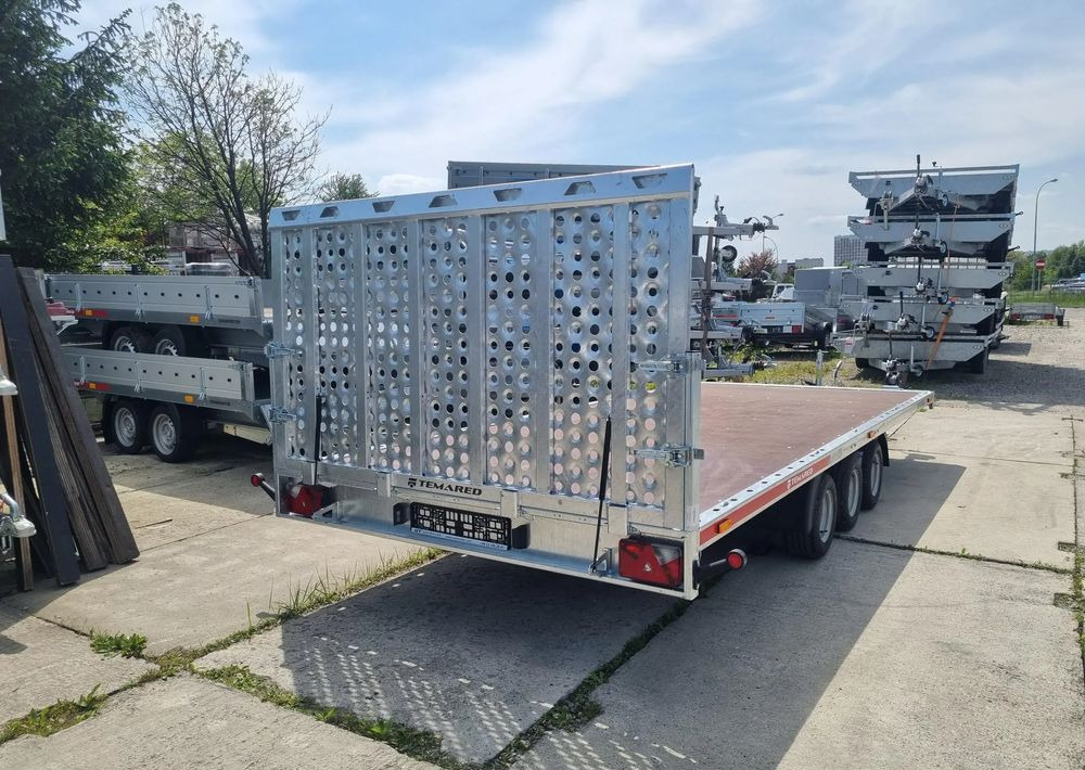 TEMARED UNIVERSAL 5121/3 3.5T R10C SKLEJKA - Remorque porte-voitures: photos 3 TEMARED UNIVERSAL 5121/3 3.5T R10C SKLEJKA - Remorque porte-voitures: photos 3