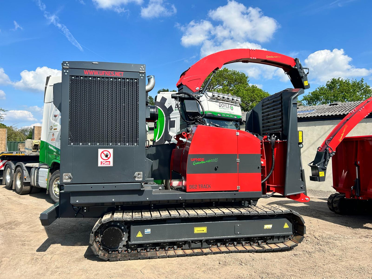 UFKES GREENTEC 962 - Broyeur de végétaux: photos 1 UFKES GREENTEC 962 - Broyeur de végétaux: photos 1