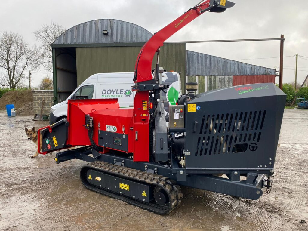 UFKES Greentec Cheetah 30 Tracked - Broyeur de végétaux: photos 1 UFKES Greentec Cheetah 30 Tracked - Broyeur de végétaux: photos 1