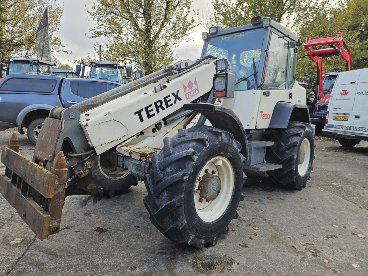 2006 Terex T200 - Chargeuse sur pneus télescopique: photos 2 2006 Terex T200 - Chargeuse sur pneus télescopique: photos 2