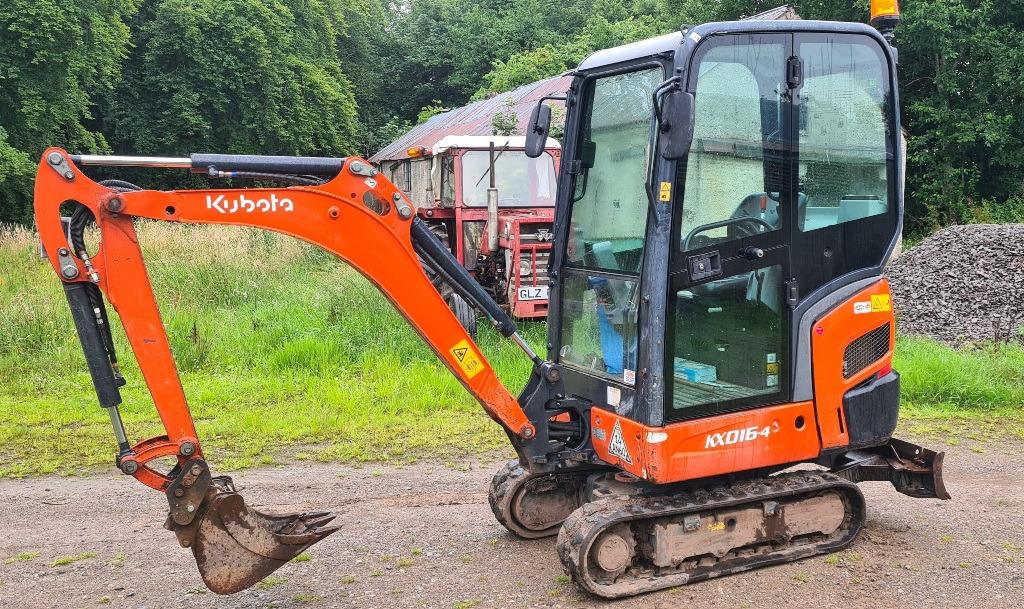2016 Kubota KX016-4 Mini Digger, only 1550 hours - Mini pelle: photos 1 2016 Kubota KX016-4 Mini Digger, only 1550 hours - Mini pelle: photos 1