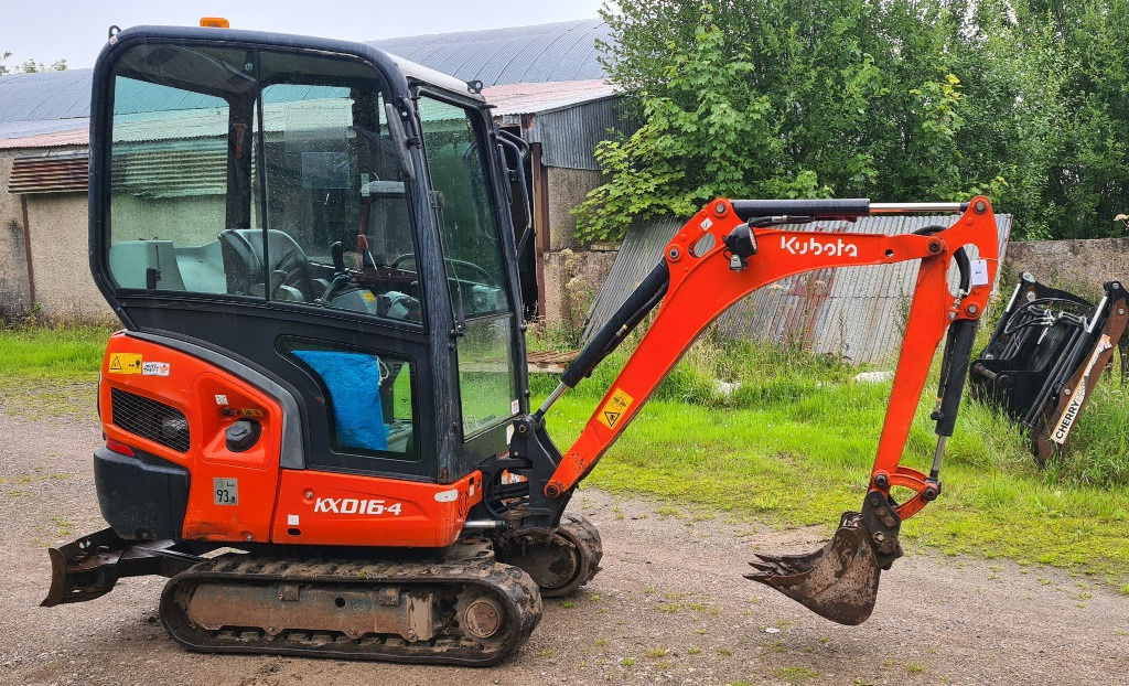 2016 Kubota KX016-4 Mini Digger, only 1550 hours - Mini pelle: photos 2 2016 Kubota KX016-4 Mini Digger, only 1550 hours - Mini pelle: photos 2