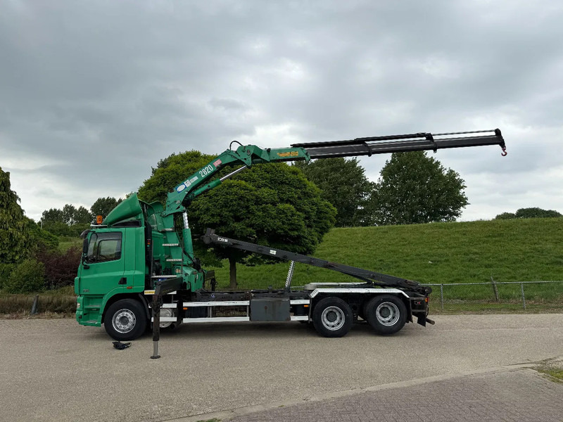 DAF CF 85.380 6x2 Kabel HMF 28 TM Remote Manual - Camion grue: photos 2 DAF CF 85.380 6x2 Kabel HMF 28 TM Remote Manual - Camion grue: photos 2