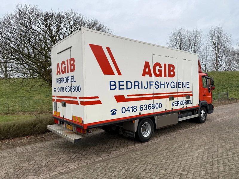 Camion fourgon MAN L20 Bakwagen 4x2 Manual EUR 3 NL TRUCK: photos 6 Camion fourgon MAN L20 Bakwagen 4x2 Manual EUR 3 NL TRUCK: photos 6
