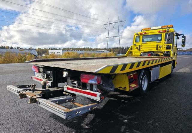 MANTGL 8.180 4x2 Wilhelm Wellmeyer - Remorqueuse: photos 5 MANTGL 8.180 4x2 Wilhelm Wellmeyer - Remorqueuse: photos 5