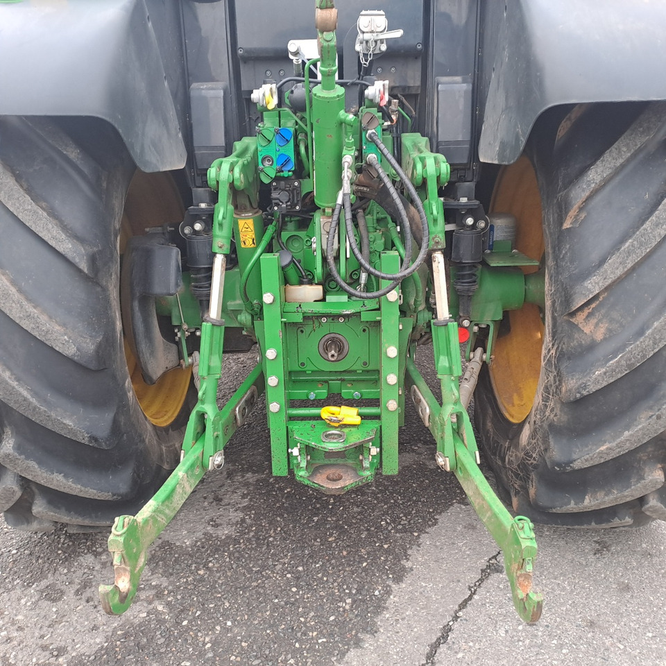 JOHN DEERE 6120R CON CARICATORE FRONTALE 623 M - Tracteur agricole: photos 5 JOHN DEERE 6120R CON CARICATORE FRONTALE 623 M - Tracteur agricole: photos 5