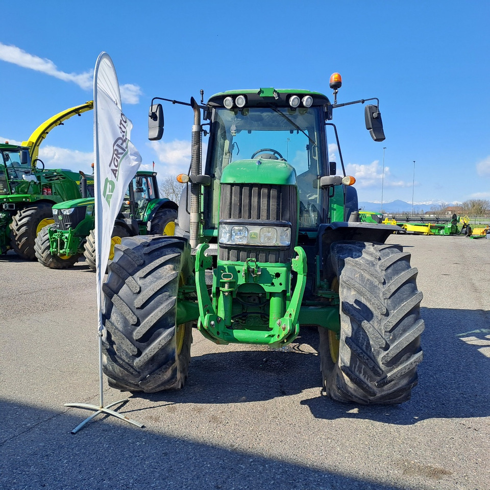 JOHN DEERE 7530 PREMIUM - Tracteur agricole: photos 3 JOHN DEERE 7530 PREMIUM - Tracteur agricole: photos 3