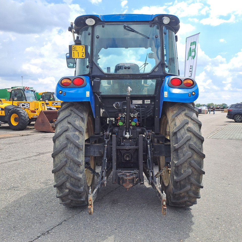 NEW HOLLAND T4.95 - Tracteur agricole: photos 3 NEW HOLLAND T4.95 - Tracteur agricole: photos 3