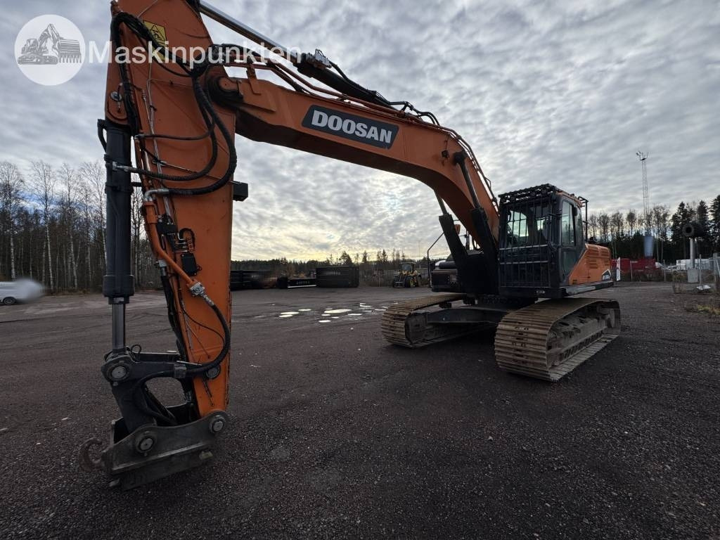 Doosan DX 300 LC - Pelle sur chenille: photos 1 Doosan DX 300 LC - Pelle sur chenille: photos 1