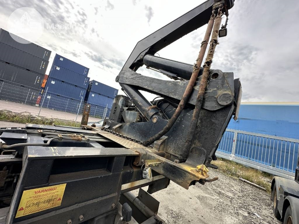 Semi-remorque porte-conteneur/ Caisse mobile Hammar 195 D: photos 6
