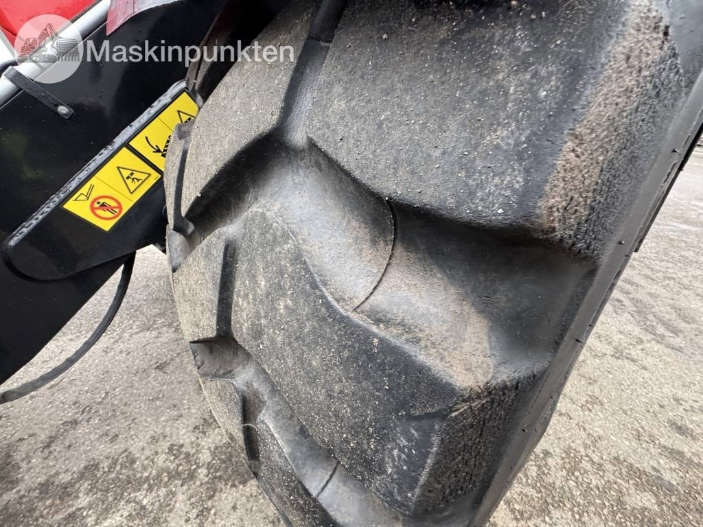 Tractopelle Huddig 1260 C redskap fram och bak: photos 6