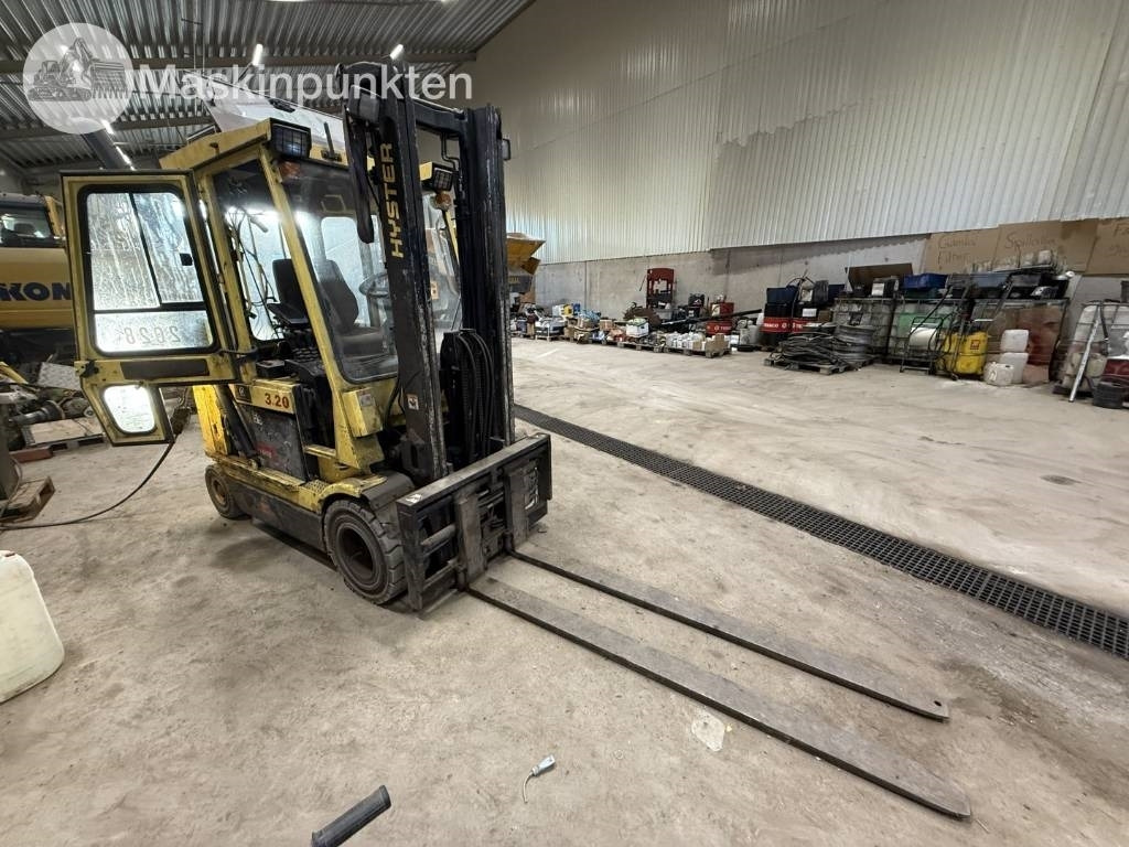 Hyster J 3.20 XM - Chariot élévateur électrique: photos 3 Hyster J 3.20 XM - Chariot élévateur électrique: photos 3