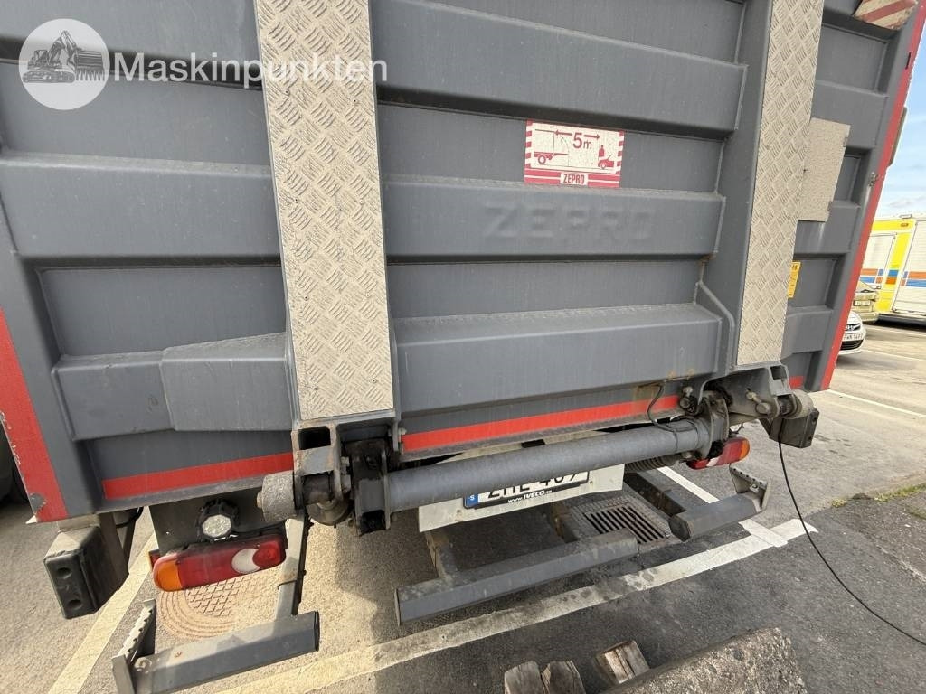 Iveco Eurocargo 180-280 - Camion fourgon: photos 5 Iveco Eurocargo 180-280 - Camion fourgon: photos 5