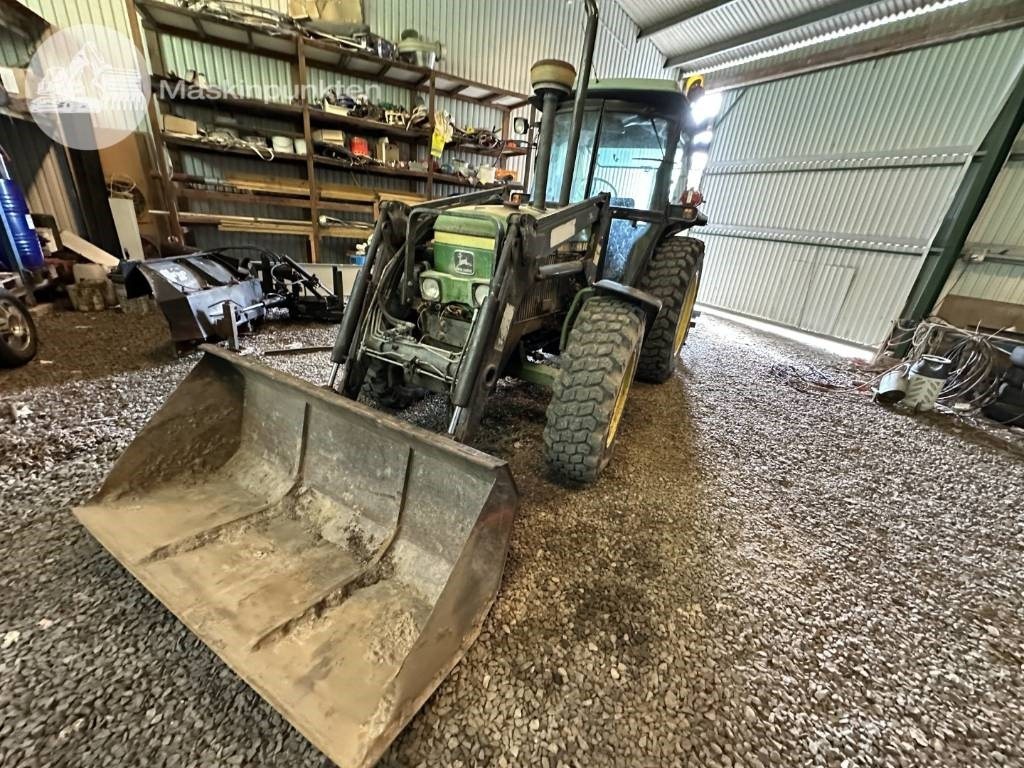 John Deere 2650 - Tracteur agricole: photos 2 John Deere 2650 - Tracteur agricole: photos 2