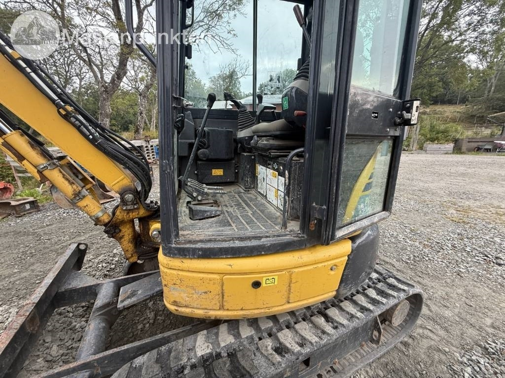 Mini pelle Komatsu PC 26 MR: photos 31